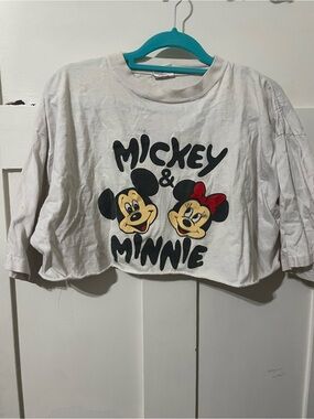 Vintage Bootleg Motion Maples Disney White Mickey & Minnie Cropped Graphic Tee